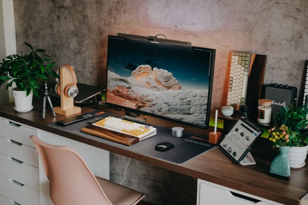 best digital nomad cities
Digital nomad laptop workstation setup in a bright apartment