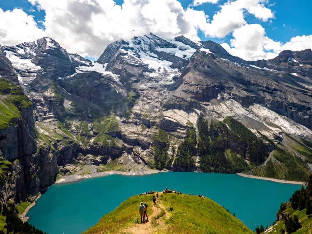 Scenic mountain trail leading toward an open horizon illustrating freedom and growth in this digital nomad guide